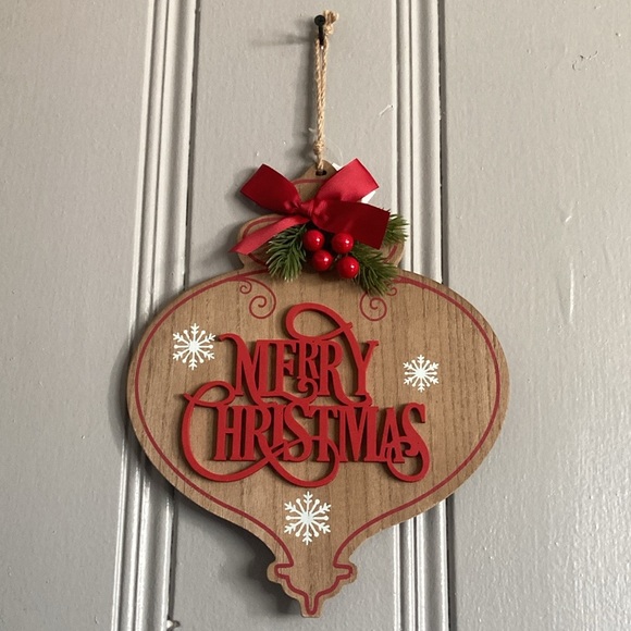 NWT- Merry Christmas Wooden Ornament Shaped Decoration Sign - Picture 9 of 17